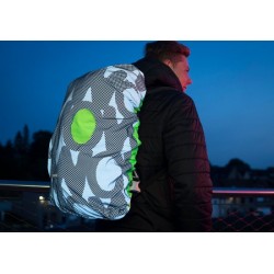 Bag Cover Chipka full reflective 30-35L - Waterdichte rugzakhoes Bag Cover Chipka full reflective 30-35L - Waterdichte rugzakhoes